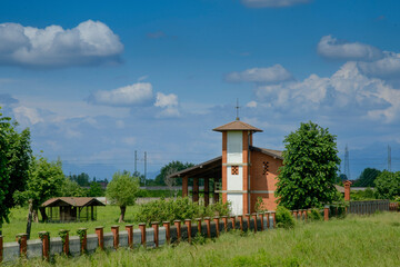 Sticker - chiesetta di campagna