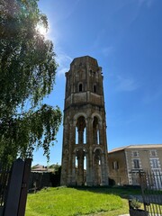 Tour Charlemagne de l'abbaye Saint-Sauveur de Charroux