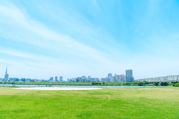 Wall Mural - 初夏に広がる青空・河川敷