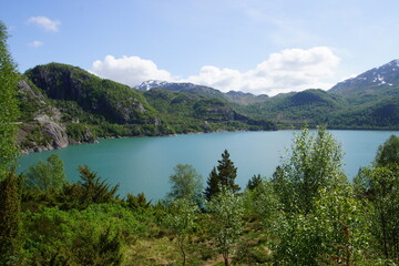 Poster - lake and mountains