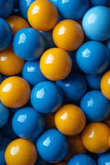 Aufkleber - Minimalist isometric seamless pattern with alternating blue and yellow spheres,