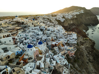 Wall Mural - Aerial view of Oia on the beautiful island of Santorini, Greece