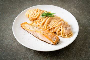 Canvas Print - grilled salmon with spaghetti creamy tomato sauce