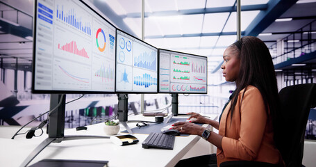 Fototapete - Data Analyst Using Data Analytics KPI