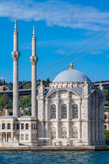 Sticker - The magnificent view of the historic Ortaköy Mosque located in the Bosphorus.