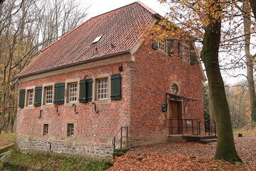 Wall Mural - Kloster Dinklage im Herbst	