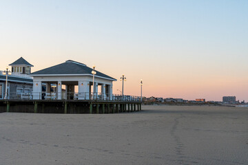 Wall Mural - Avon By the Sea, New Jersey, USA - Golden hour sunrise on the beach