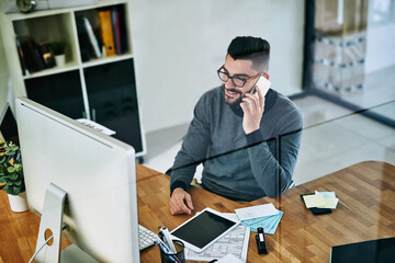Aufkleber - Businessman, phone call and computer in office for planning, communication and networking. Strategy, technology and consultant in workplace for talking and conversation or advice with client