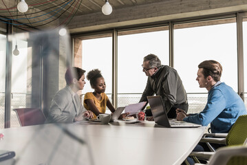 Canvas Print - Business meeting in office