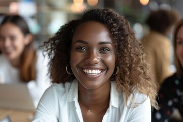 Poster - Happy woman with curly hair using laptop