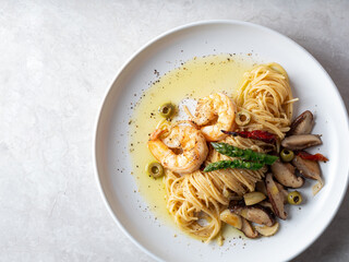 Sticker - Mushrooms and shrimp oil pasta