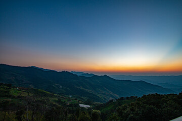 Wall Mural - The time when the sun is about to set is very beautiful.