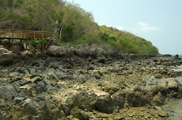 Wall Mural -  rocky coast of Koh Larn island, Thailand