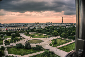 Wall Mural - Sunset View from Paris Ferris Wheel over Tuileries Garden - Paris, France