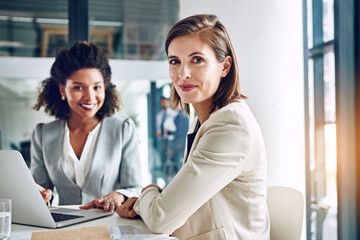 Leinwandbilder - Business portrait, laptop and woman in office for training, planning and project idea, research or collaboration. Coaching, support and girl with manager for learning, discussion and problem solving