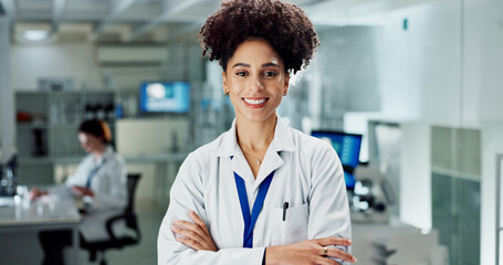 Aufkleber - Happy woman, portrait and professional scientist with confidence at lab for science, research or discovery. Female person or biologist with smile or arms crossed for scientific or medical career