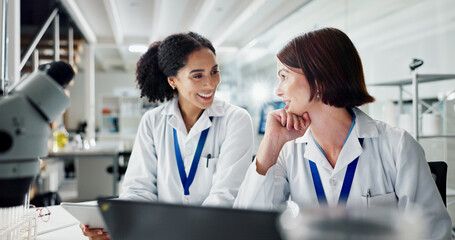 Aufkleber - Happy, woman and scientist team with research for new discovery, breakthrough or medical study at lab. Female person or biologists with smile for biotechnology, collaboration or results at laboratory