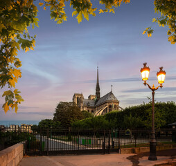 Wall Mural - early morning in paris