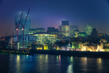 Wall Mural - View on Thames river and Tower in London at night