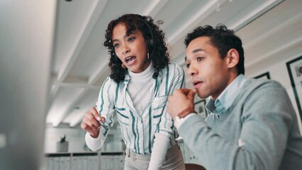Leinwandbilder - Business woman, call center and coaching with intern for customer service, support or help at office. Female person training young man, agent or junior consultant on computer for job or online advice