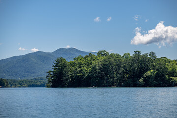 Canvas Print - lake chatuge