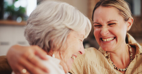 Canvas Print - Happy, sofa and senior mother with daughter laughing together for bonding, relationship and love. Family, home and mature mom with woman in living room for conversation, talking and relax on weekend