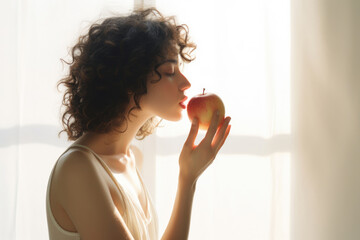 女, 女性, 朝食, りんご, リンゴ, リンゴを食べる女性, ダイエット, 健康, women, breakfast, apple, apple eating women, diet, health