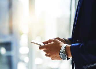 Aufkleber - Phone, hands and man typing in office for communication, networking and information of profit report. Male person, mobile and scroll for email, research and investment of digital finance notification