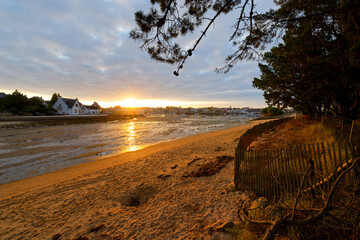 Canvas Print - Mouth of the Etel river in Brittany region