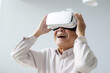 © design - 男, 男性, おじいちゃん, 高齢者, 治療, 娯楽, VR, テクノロジー, デジタル, メガネ, ヘッドセット, woman, male, grandpa, elderly, therapy, entertainment, VR, technology, digital, glasses, headset