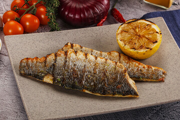 Poster - Grilled seabass fillet with lemon