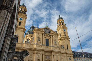 Wall Mural - saint cathedral