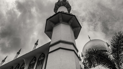 Wall Mural - Sultan Mosque and blue sky, Singapore