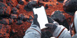 © ds17 - Astronaut holding mobile phone mockup
