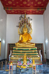 Wall Mural - One landmark of Wat Phra Chettuphon Wimon Mangkhalaram Ratchaworamahawihan in Bangkok, Thailand. A place everyone in every religion can visit.