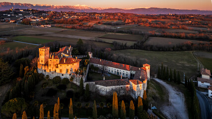 Wall Mural - The ancient manor of Villalta at sunset. Pearl three the hills of Friuli.