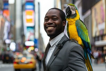 Canvas Print - A man with a parrot on his shoulder in the city. AI.