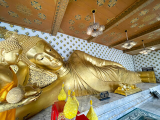 Wall Mural - The most beautiful Viewpoint Reclining Buddha  Wat Yai Chaiyamongkhon ,Buddhist temple in Ayutthaya, Thailand 