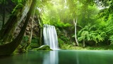 cascada escondida