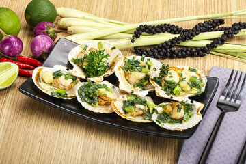 Poster - Grilled scallops with green onion