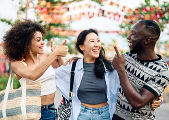 fun beach summer vacation woman friendship young man travel holiday carefree cheerful happy freedom female smiling  friends together girl enjoyment group joy