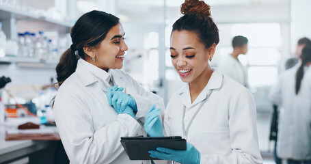 Wall Mural - Science, happy team and tablet in lab for results, vaccine development or online feedback. Women, technology or excited for breakthrough with medical report, update or virus study for pharmaceuticals