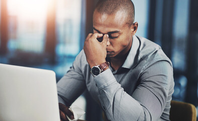 Fototapete - Business, computer and black man with headache, stress and overworked with illness in modern office. African person, employee and consultant with migraine, frustrated and workflow crisis with burnout
