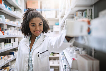 Canvas Print - Pharmacy, check and reading of label of medicine, black woman and inventory of pills in store for healthcare. Pharmacist, supplements and process of safety of prescription for fear of danger in drugs