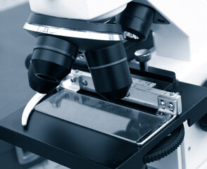 close up pic of scientific microscope