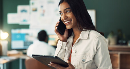 Leinwandbilder - Phone call, tablet and woman with smile, office and listening to question for company and part time. Virtual assistant, online and communication for customer service, app or consultation for business