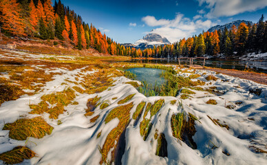 Sticker - Spectacular morning view of Antorno lake with Tre Cime di Lavaredo peak on background. Cold autumn scene of Dolomite Alps, Province of Belluno, Italy, Europe. Beauty of nature concept background..