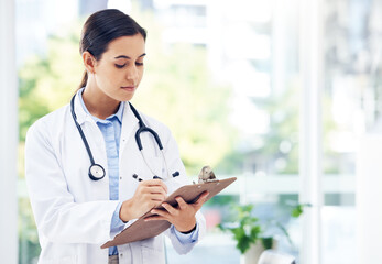 Poster - Woman, doctor and writing with clipboard for medical study, diagnosis or research at hospital. Female person or healthcare employee taking notes for discovery, information or prescription at clinic