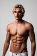 © Lewis_Royal - Jeune homme séduisant torse nu plein de charisme