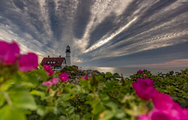 Wall Mural - Portland Head Lighthouse in Maine at Sunrise